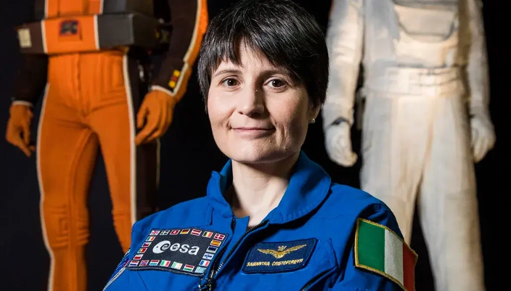 samantha cristoforetti astronauta e aeronautica militare